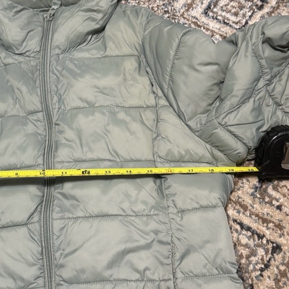 Source Unknown Silver Puffer Jacket - Picture 3 of 6